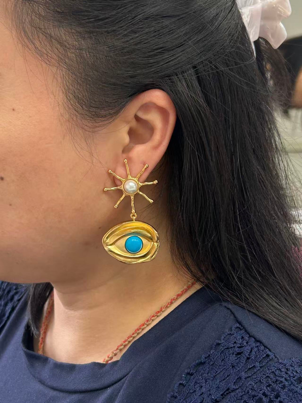 Aankh Micholi Danglers